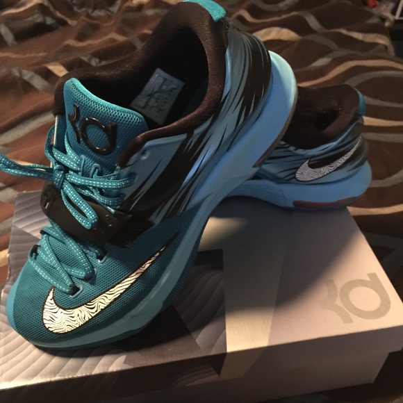 KD 7 Men size 9