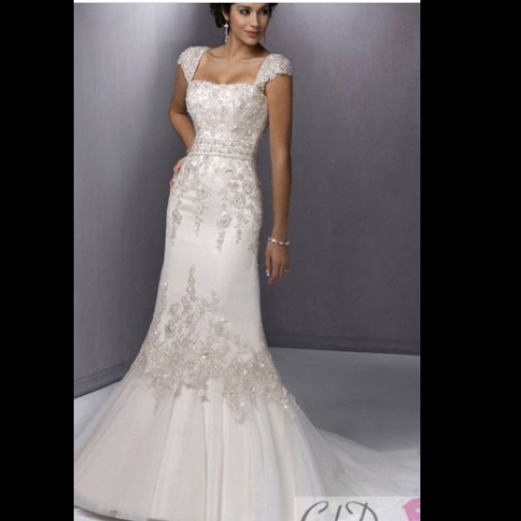 Wedding Gown (BRAND NEW)