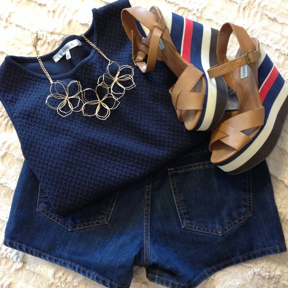 Steve Madden Shoes - Steve Madden Wedge Sandal - Tan/Red/Blue/White