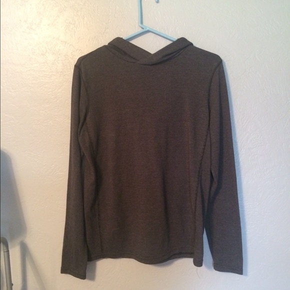 grey&black hoodie