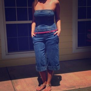 💓 HOST PICK 💓 Strapless Denim Romper