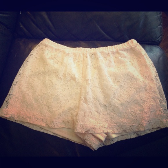 Lace Shorts. Light Peach/Pink - Picture 1 of 1
