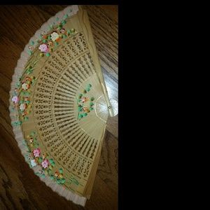 Hand fan