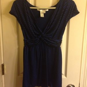 Med max studio striped blue top