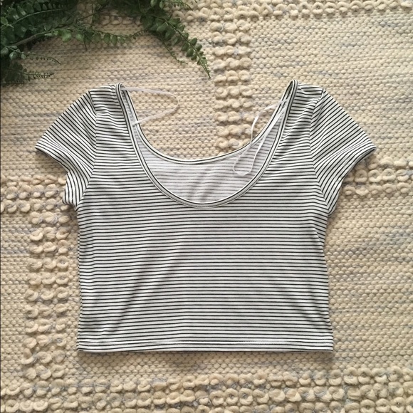 American Eagle Outfitters Tops - American Eagle - Navy Stripped Crop Top