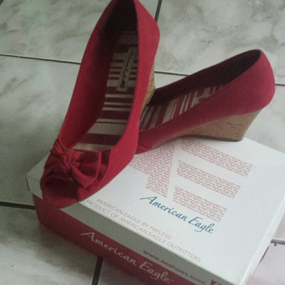 red wedges with bows American Eagle