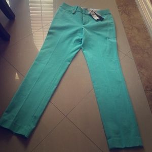 Ankle length pants/ cropped pants