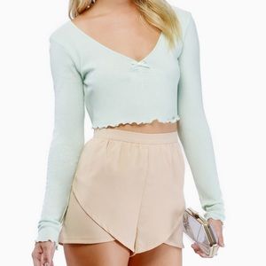 TOBI hot temper crop top