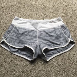 Lululemon speed short sz 4