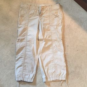Gap surplus khaki Capri