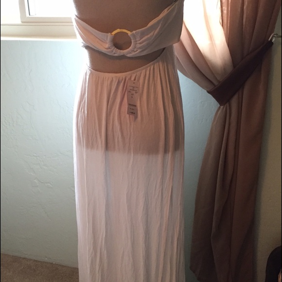 👗Long White Strapless Dress👗 - Picture 3 of 3