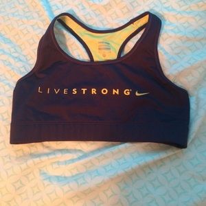 Nike pro sports bra