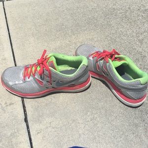 Nike dual fusion!! 👟