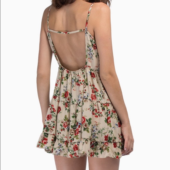 NWOT Tobi "Monica Babydoll Dress" M cream/floral - Picture 2 of 4