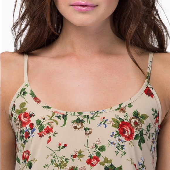 NWOT Tobi "Monica Babydoll Dress" M cream/floral - Picture 4 of 4