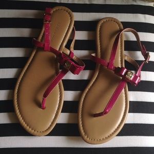 BCBG Fuchsia Bow Sandals