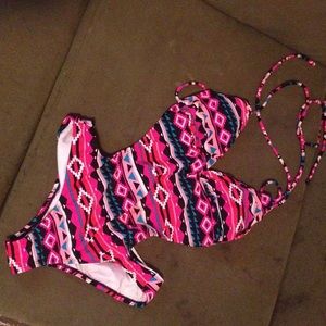 One piece women's bathing suit