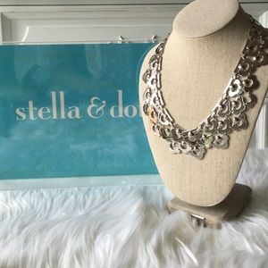 Stella & Dot Alexandria necklace