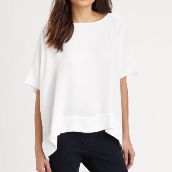 Diane von Furstenberg Tops - ⬇️PRICE LOW⬇️DVF Hanky White Top LIKE NEW!!!!!!!!