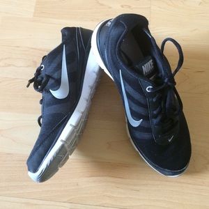 Womens Nike black training shoes