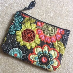 NWOT Vera Bradley Flower Shower Medium Bag