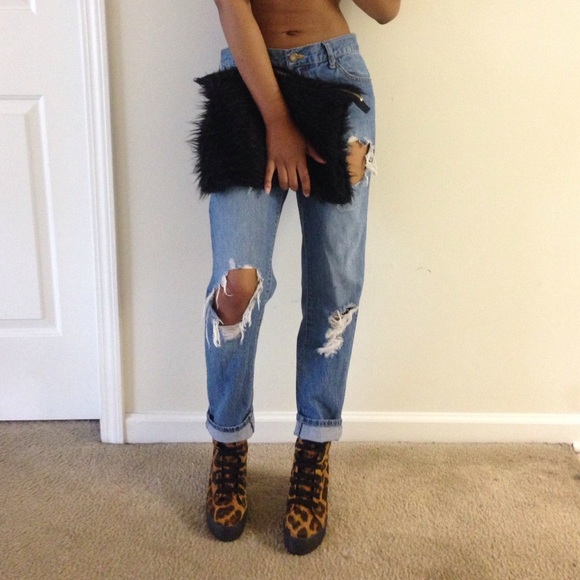 Forever 21 Denim - Distressed boyfriend jeans.