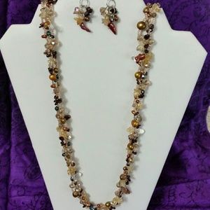 NWOT golden brown pearls necklace & earrings