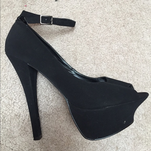 Black Open Toe Strappy Pumps
