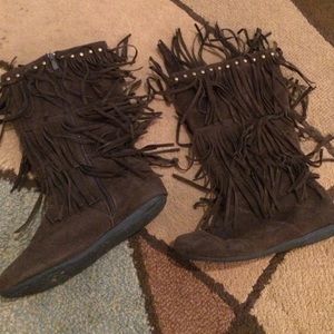 brown fringe boots with studs