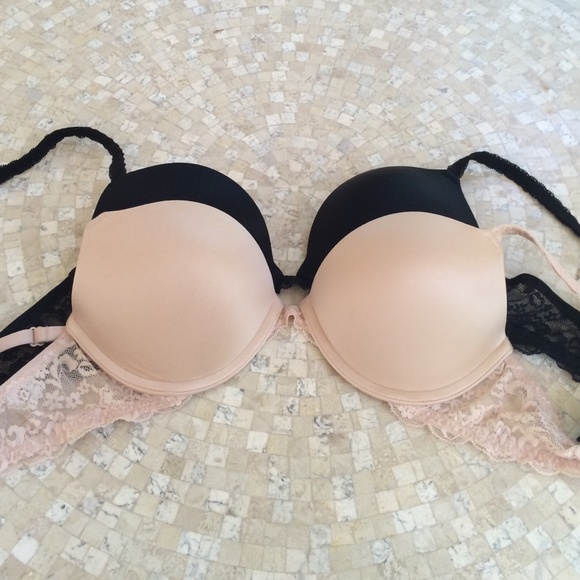 Bundle of two Victoria's Secret PINK push-up bras
