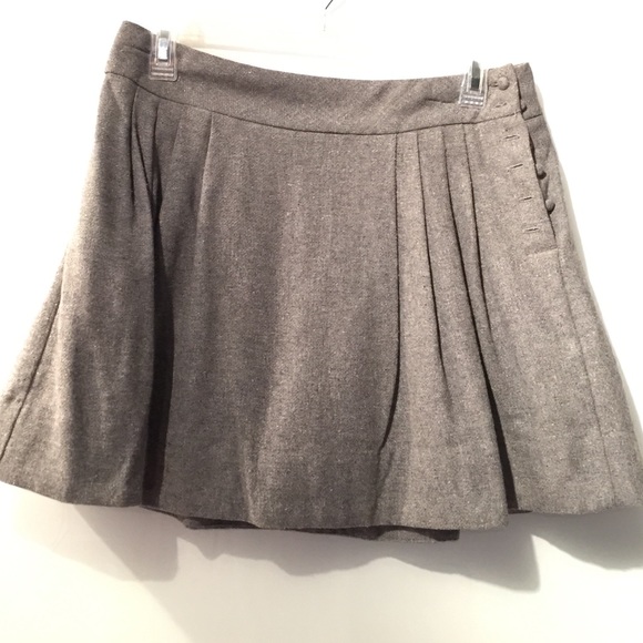 Cute Gray pleated  wool skirt