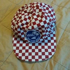 Checkered vans snap-back