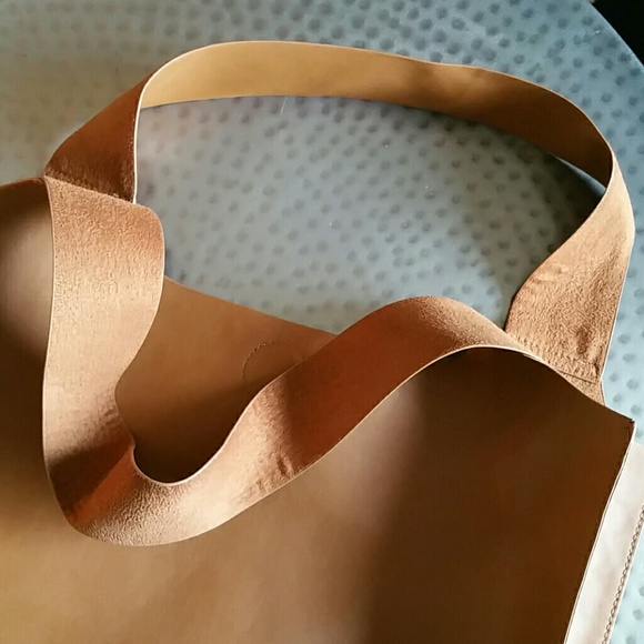 Large Bag - Picture 2 of 4