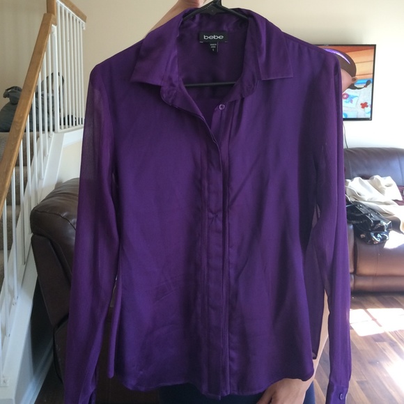 BEBe top selves are see through