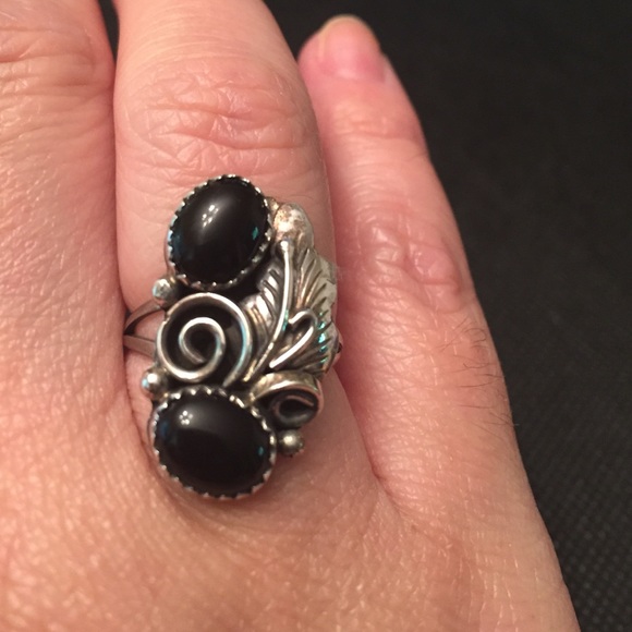 American Indian Sterling Silver Black Onyx Ring