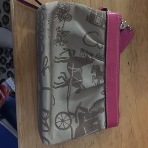 Coach poppy style wristlet