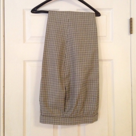 Black/white houndstooth dress pant