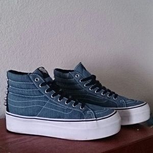 Sk8-Hi Platform Vans