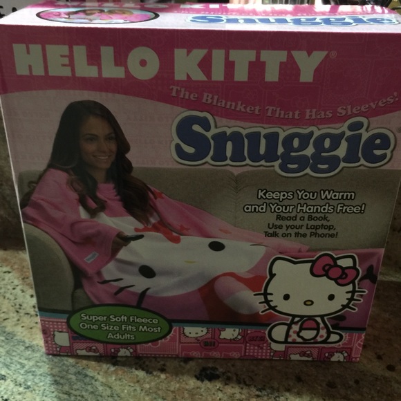 Hello Kitty Snuggie