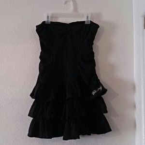 Black strapless billabong dress