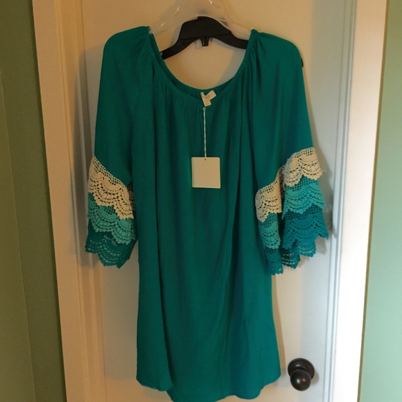 Turquoise Tunic - Picture 3 of 4