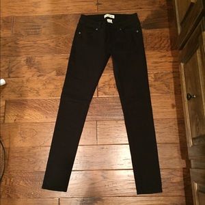 Black denim skinny jeans size 3