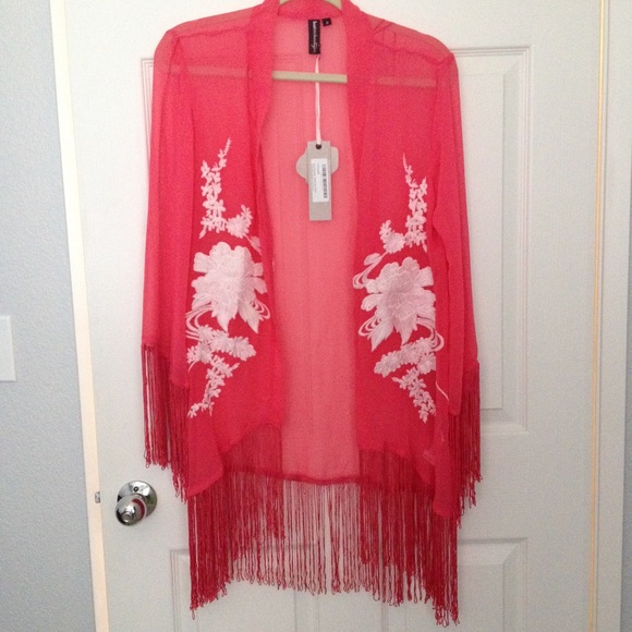 •SOLD• BNWT Pink Fringe Kimono/Beach Cover Up