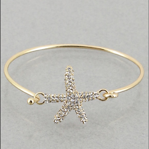 Hannah Beury Jewelry - Gold Starfish Bracelet