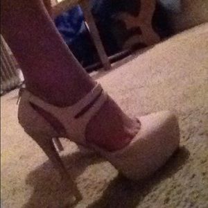 nude heels