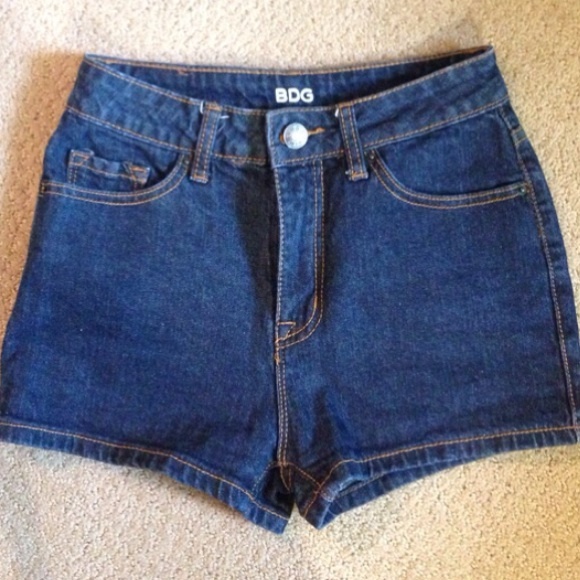 Bdg dark wash shorts