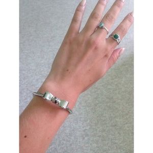 Silver bow bangle