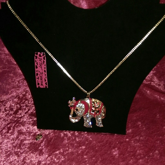 New Betsey Johnson elephant necklace - Picture 2 of 4