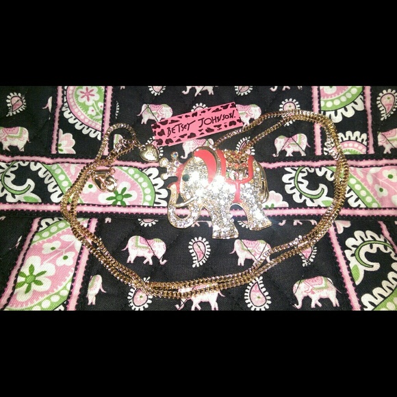 New Betsey Johnson elephant necklace - Picture 3 of 4