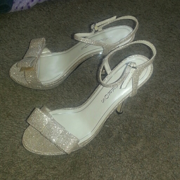 Caparros Sandal/Heels